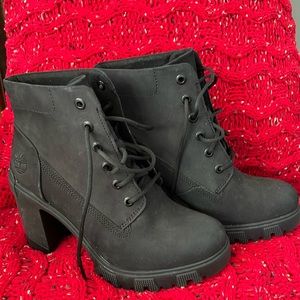 Women's Lana Point 6-Inch Lace-Up Boots